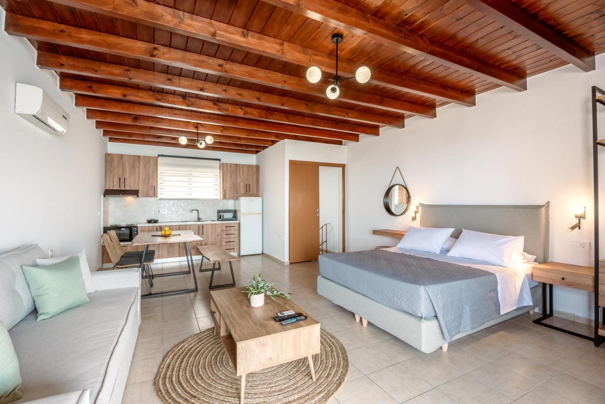 Superb Apartments Kriaras Sea View In Sfakia Khóra Sfakíon Buitenkant foto
