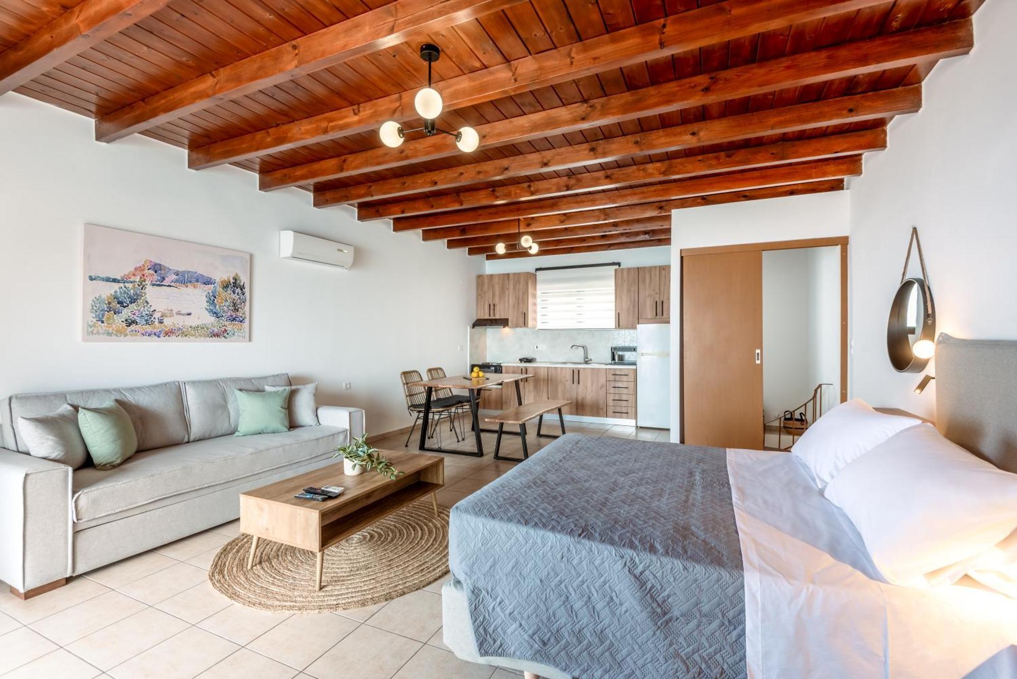 Superb Apartments Kriaras Sea View In Sfakia Khóra Sfakíon Buitenkant foto